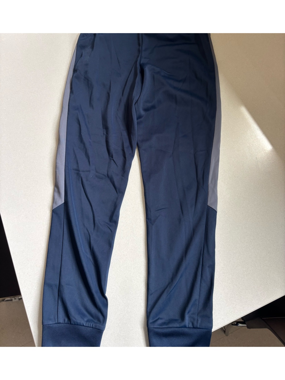 tek gear Navy Blue Boys Track Pants with Light Gray Panels size 10/12 large/xl